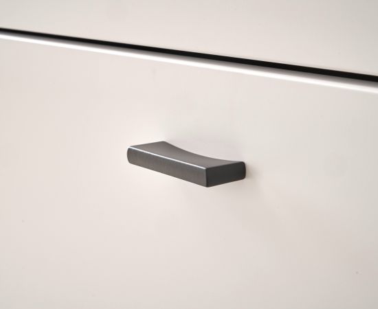 Highboard Bellport in wei matt Kommode inklusive Frontbeleuchtung 100 x 125 cm