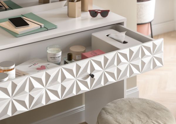 Schminktisch Relief in wei Hochglanz mit 3-D Struktur Kosmetiktisch mit Spiegel 90 cm