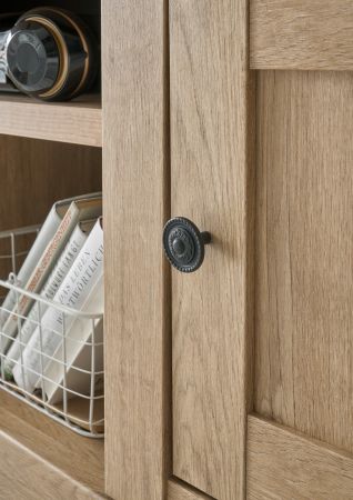 TV-Lowboard Dorset in Eiche Gold Landhaus TV Unterteil 152 cm, Soft-Close