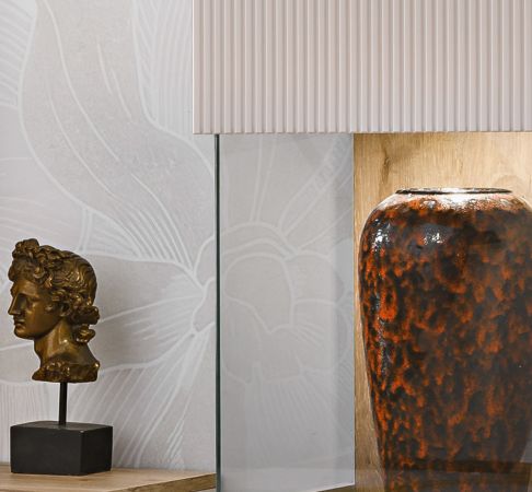 Vitrinenschrank Cathlyn in Viking Eiche und Kaschmir Vitrine mit gefr�sten Rillen inkl. LED