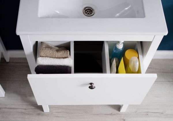 Badezimmer Waschbeckenunterschrank "Ole" in weiß inkl. Waschbecken Badschrank im Landhausstil 61 x 82 cm