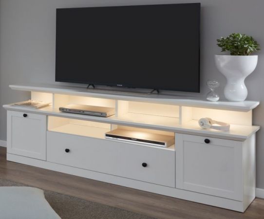 TV-Lowboard Baxter in weiß im Landhausstil inklusive Podest 177 x 65 cm Komforthöhe