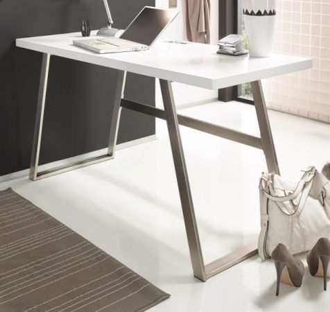 Schreibtisch "Andria" in matt weiß lackiert Laptoptisch für Homeoffice und Büro 140 x 60 cm