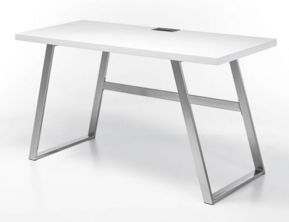 Schreibtisch Andria in matt weiß lackiert Laptoptisch für Homeoffice und Büro 140 x 60 cm