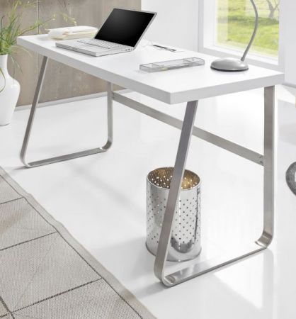 Schreibtisch Beno in matt wei lackiert Laptoptisch fr Homeoffice und Bro 140 x 60 cm