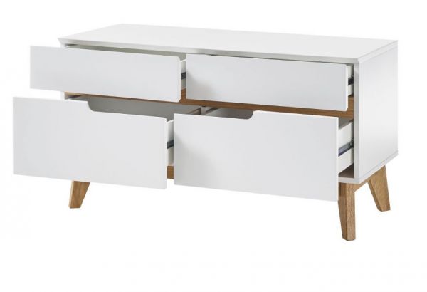 Garderobenkombination Cervo in matt wei echt Lack mit Asteiche massiv Garderobe Set 5-tlg. 197 x 196 cm