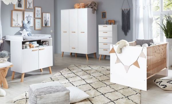 Babyzimmer Mats in wei matt mit Buche massiv Set 2-teilig mit Wickelkommode und Babybett