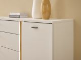 Sideboard Bellport in wei matt und Wotan Eiche Kommode inklusive Frontbeleuchtung 150 cm