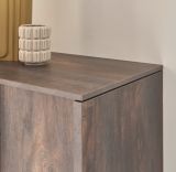 Vitrine Piano in Thermo Eiche und grau Vitrinenschrank mit Soft-Close 55 x 130 cm