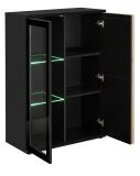 Vitrine Morgan in schwarz und Jackson Eiche Highboard mit 3D-Lamellen inkl. LED