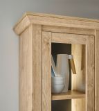 Buffet Dorset in Eiche Gold Landhaus Vitrinenschrank 147 x 214 cm, Soft-Close
