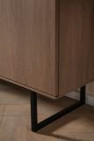 Vitrine Breda in Nussbaum Vitrinenschrank 58 x 200 cm, mit Push-to-Open