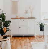 Sideboard Vestland in wei und Artisan Eiche Landhaus Anrichte 120 x 90 cm Kommode