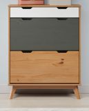 Schuhschrank Scandik in Massivholz Kiefer honigfarben lackiert mit wei und grau Schuhkipper 80 x 101 cm