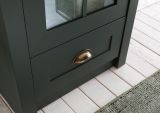 Vitrine Forres in grn Landhaus Wohn- und Esszimmer Vitrinenschrank 50 x 197 cm