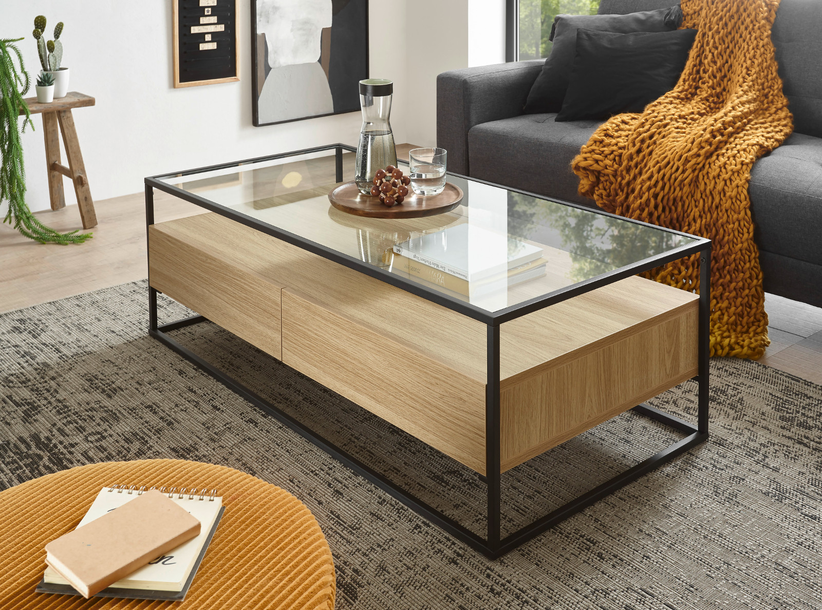 Couchtisch "Evora" in Eiche mit Metallgestell und Glas