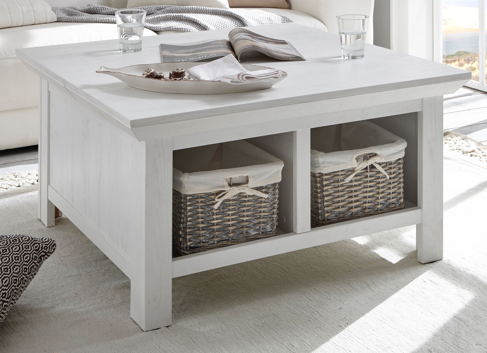 Couchtisch "Hooge" in Pinie weiß Landhaus 93 x 93 cm