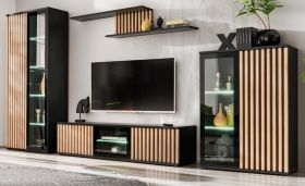 Wohnwand Morgan in schwarz und Jackson Eiche Schrankwand mit 3D-Lamellen inkl. LED Wohnwand Morgan in schwarz und Jackson Eiche Schrankwand mit 3D-Lamellen inkl. LED