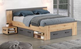 Stauraumbett Follow in Artisan Eiche und grau Set mit 2x Nachttisch und 3x Bettschubkasten Bett 140 x 200 cm Stauraumbett Follow in Artisan Eiche und grau Set mit 2x Nachttisch und 3x Bettschubkasten Bett 140 x 200 cm
